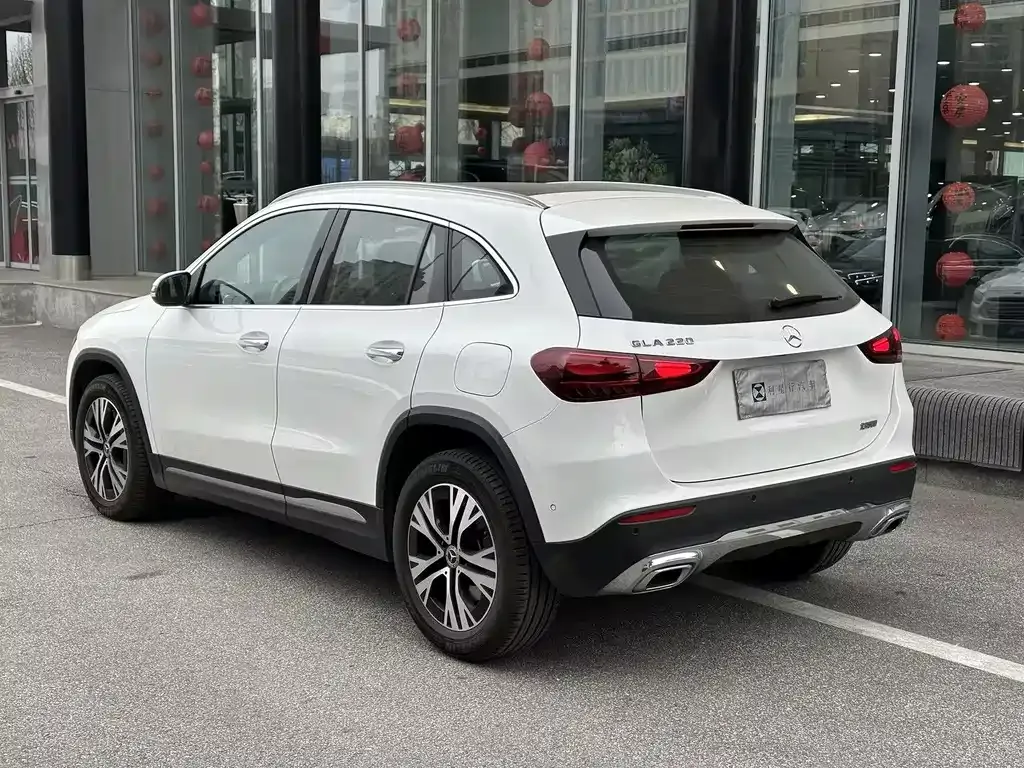 Mercedes-Benz GLA 2024 из CN, фото 9