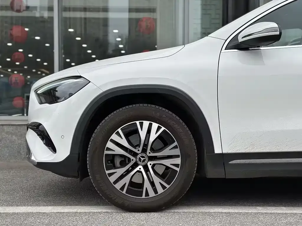 Mercedes-Benz GLA 2024 из CN, фото 2