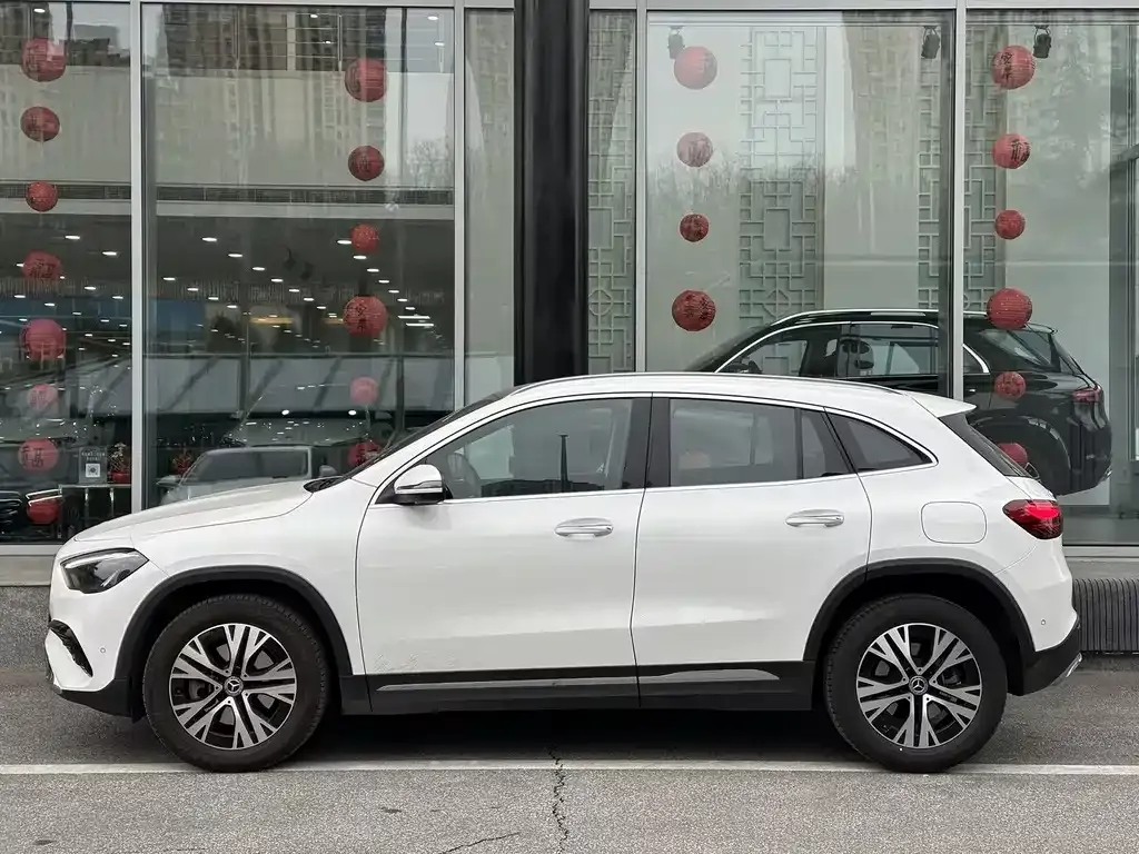 Mercedes-Benz GLA 2024 из CN, фото 3