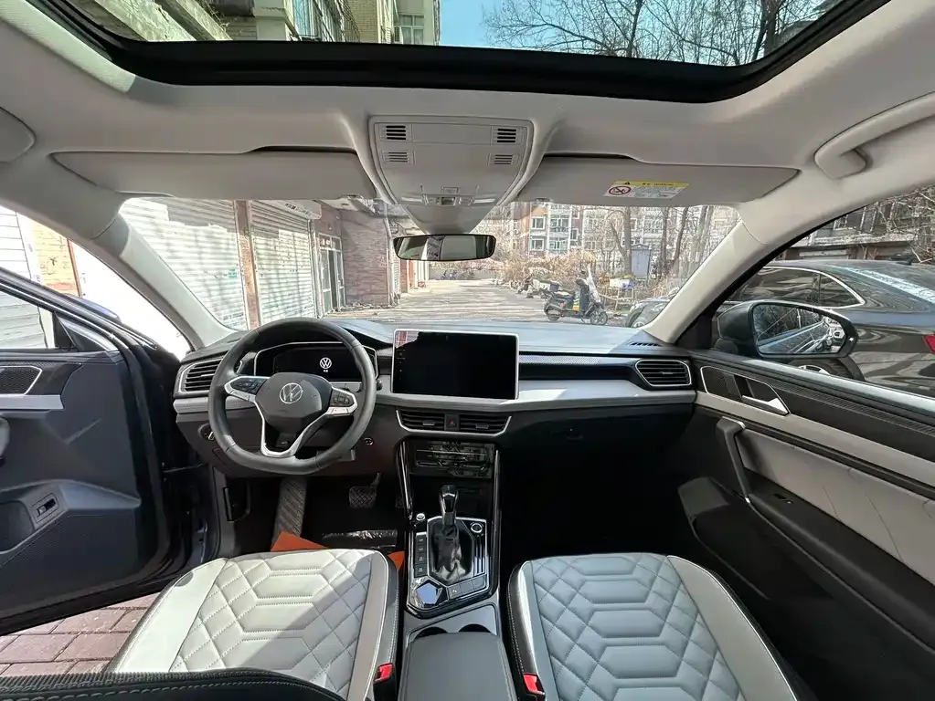Volkswagen Tayron 2023 из CN, фото 3
