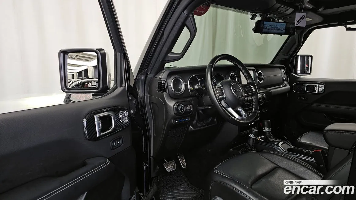 Jeep Wrangler 2022 из KR, фото 10