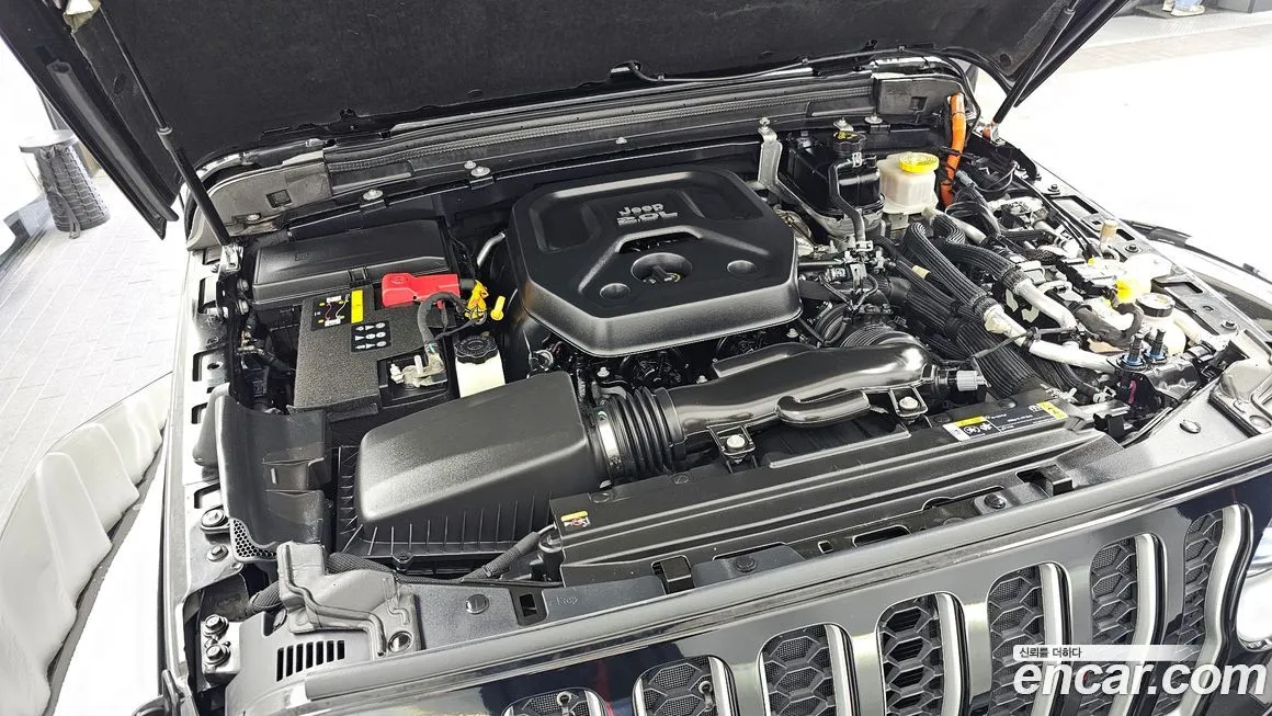 Jeep Wrangler 2022 из KR, фото 2