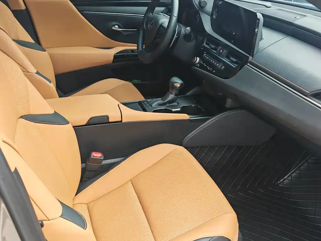 Lexus ES 2023 из CN, фото 5