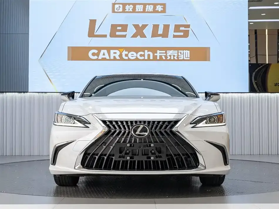 Lexus ES 2024 из CN, фото 7