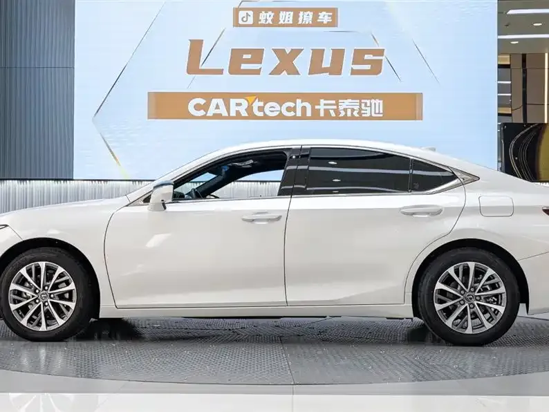 Lexus ES 2024 из CN, фото 6