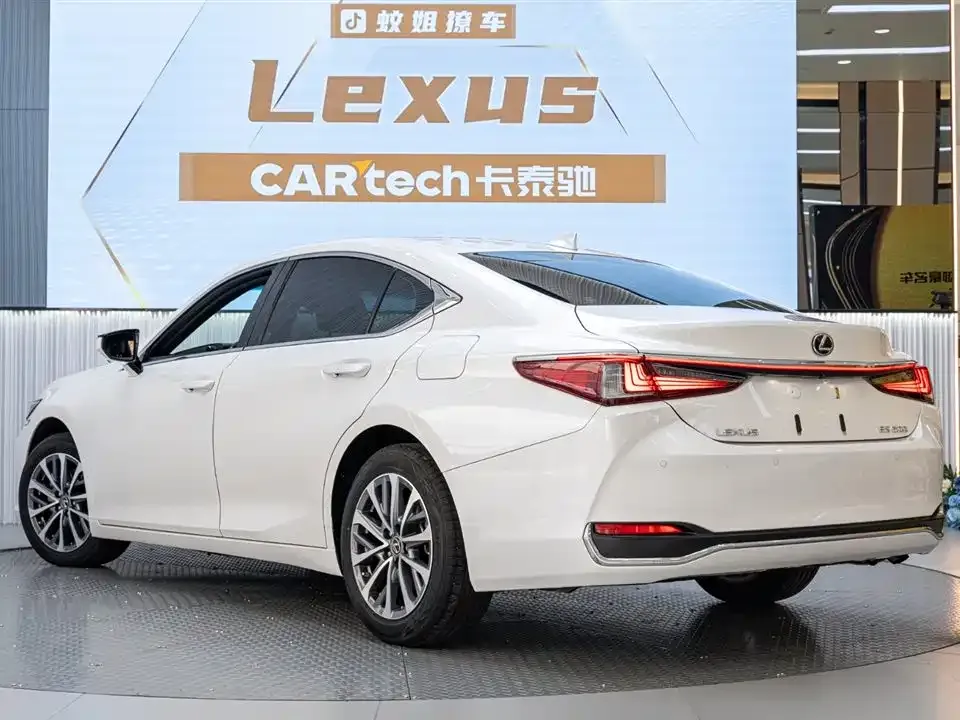 Lexus ES 2024 из CN, фото 9