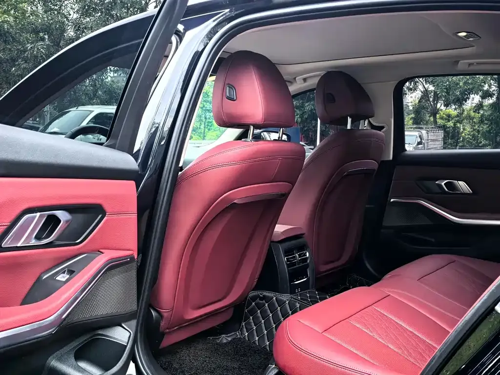 BMW i3 2024 из CN, фото 3