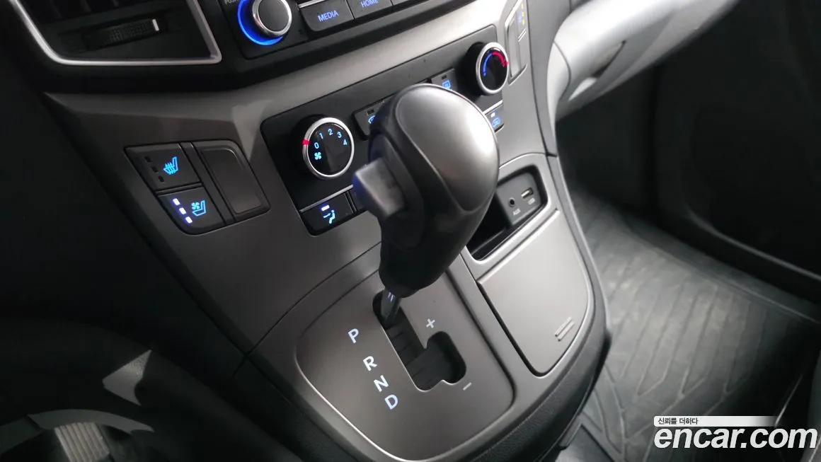 Hyundai Starex 2021 из KR, фото 6