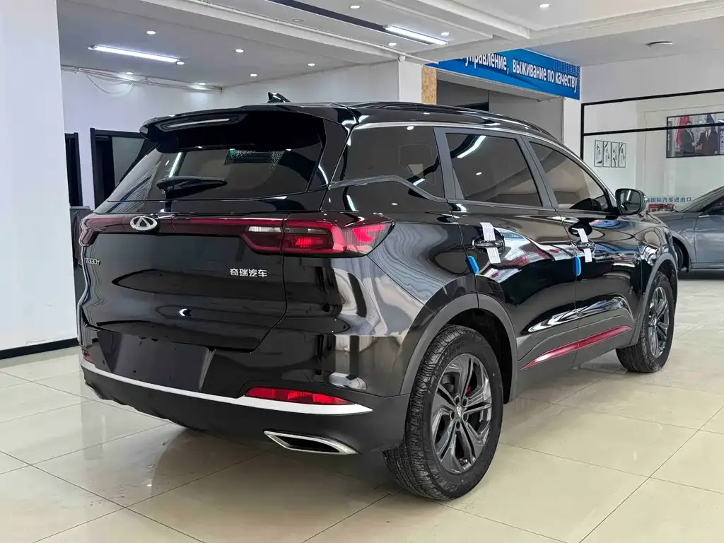 Chery Tiggo 7 — фото 8