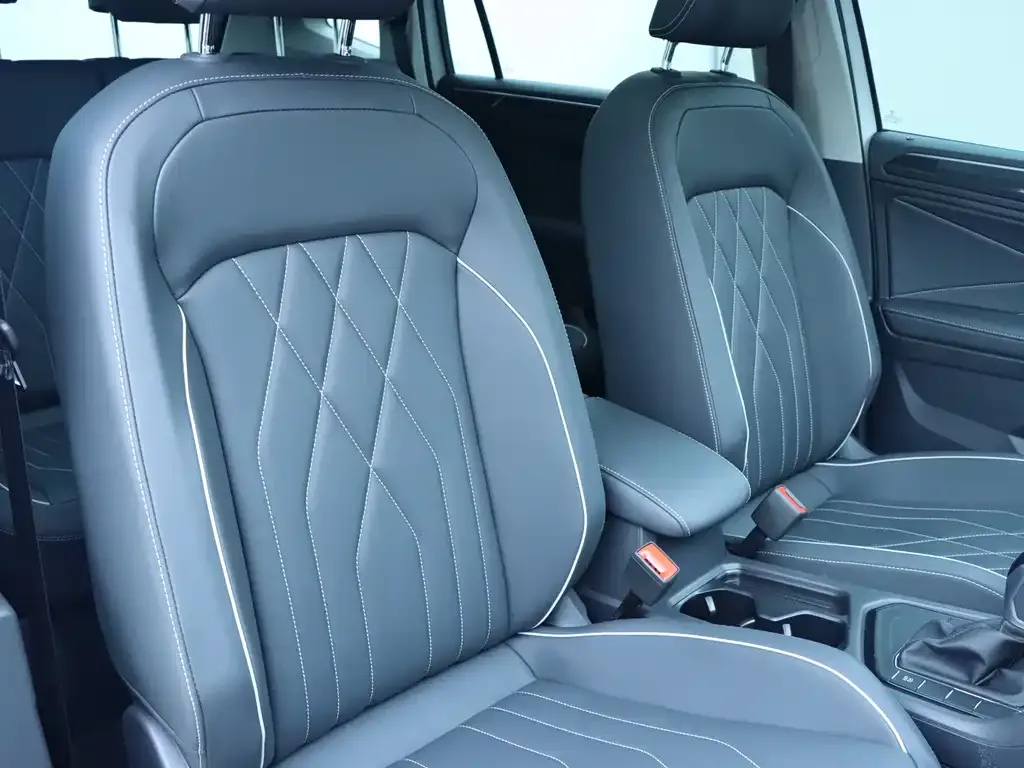 Volkswagen Tiguan L 2025 из CN, фото 9