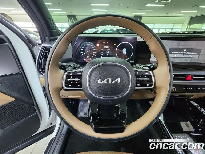 Kia Sorento — фото 5