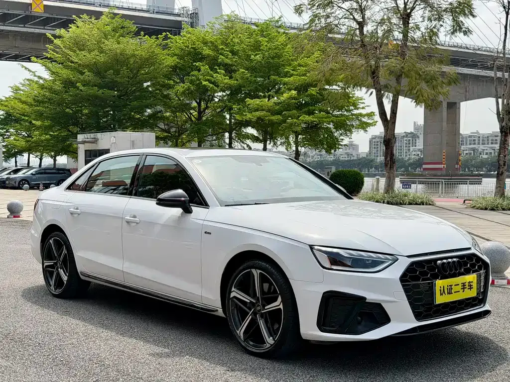 Audi A4L 2024 из CN, фото 7