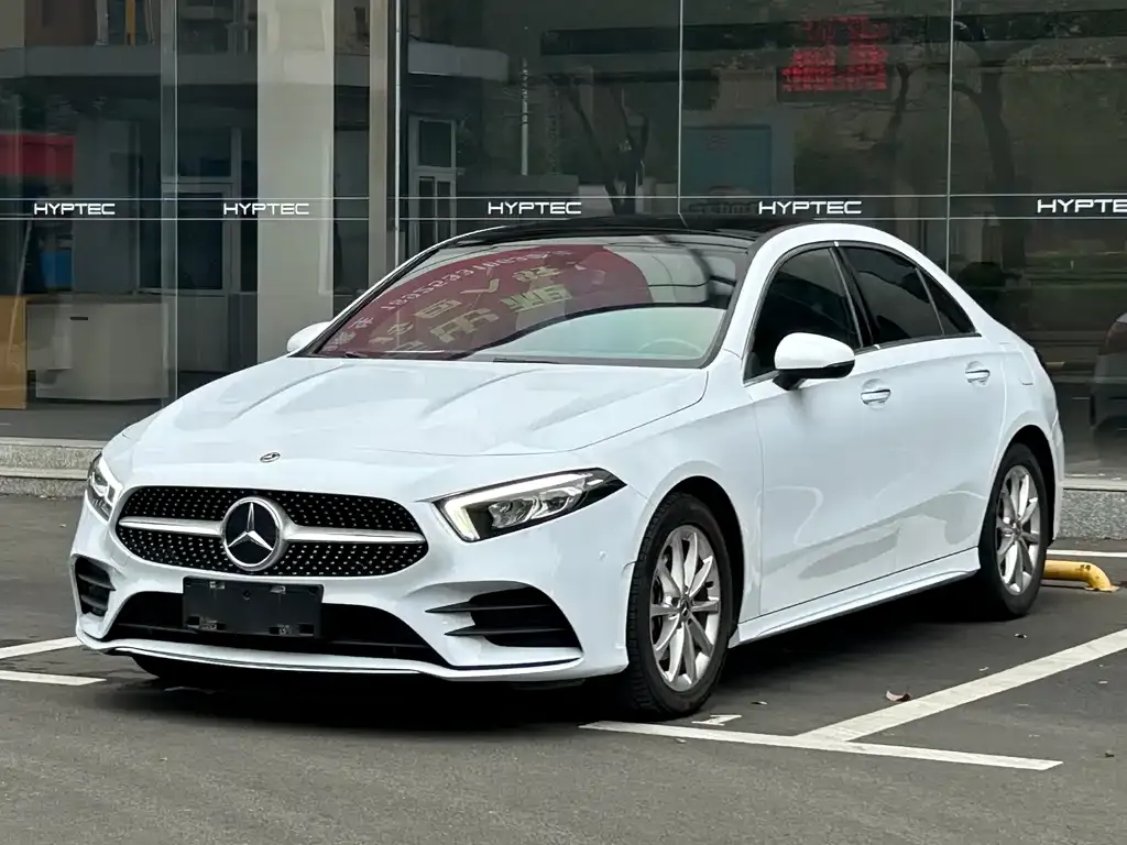 Mercedes-Benz A-Class — фото 4