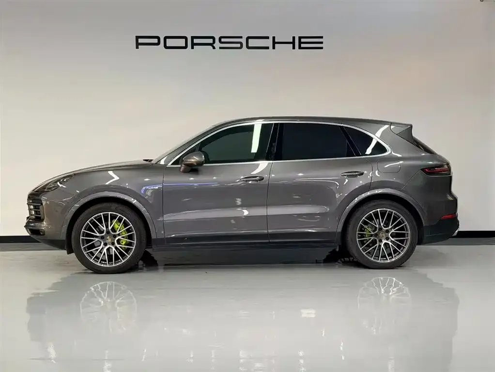 Porsche Cayenne Hybrid 2021 из CN, фото 8