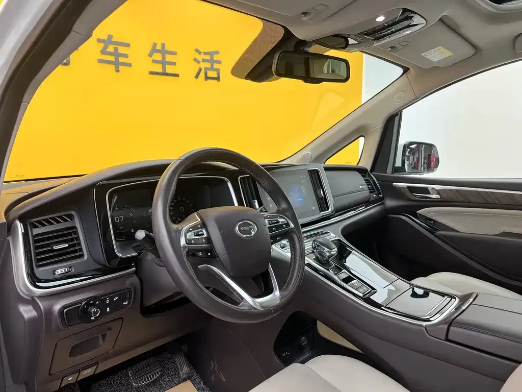 GAC Motor Trumpchi M8 — фото 4