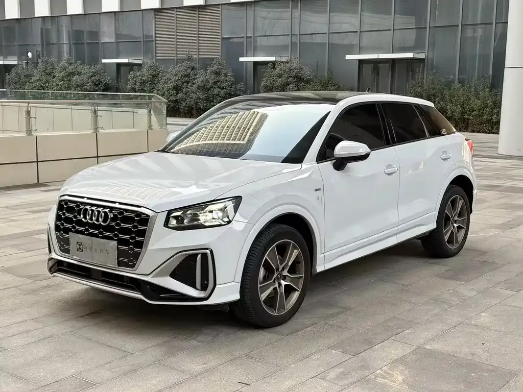 Audi Q2L 2022 из CN, фото 1