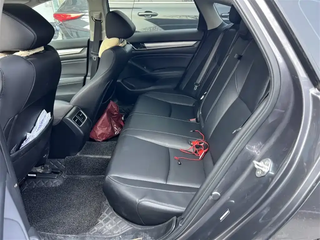 Honda Accord 2021 из CN, фото 2