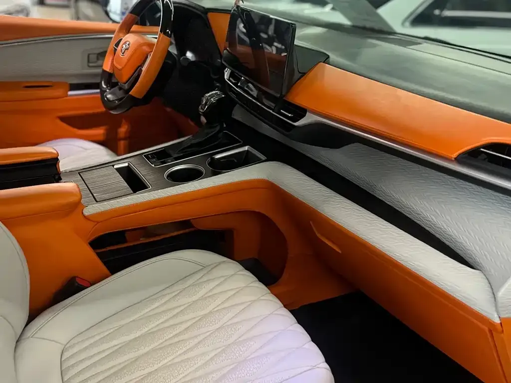 Toyota Sienna 2022 из CN, фото 4