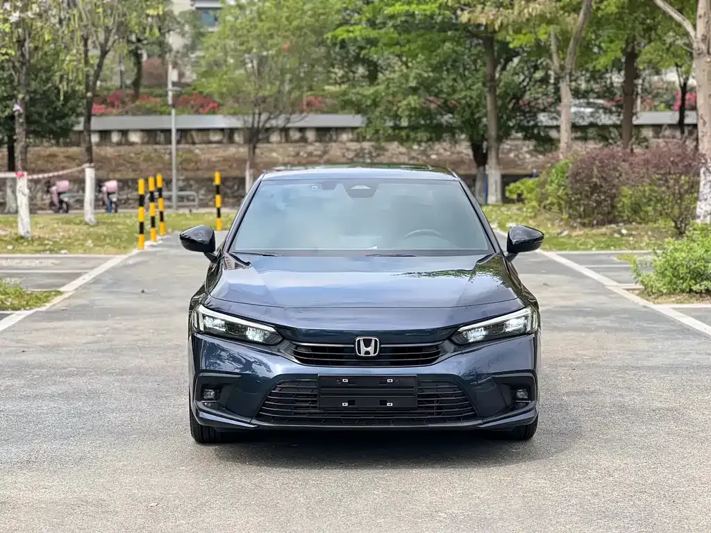 Honda Civic — фото 2