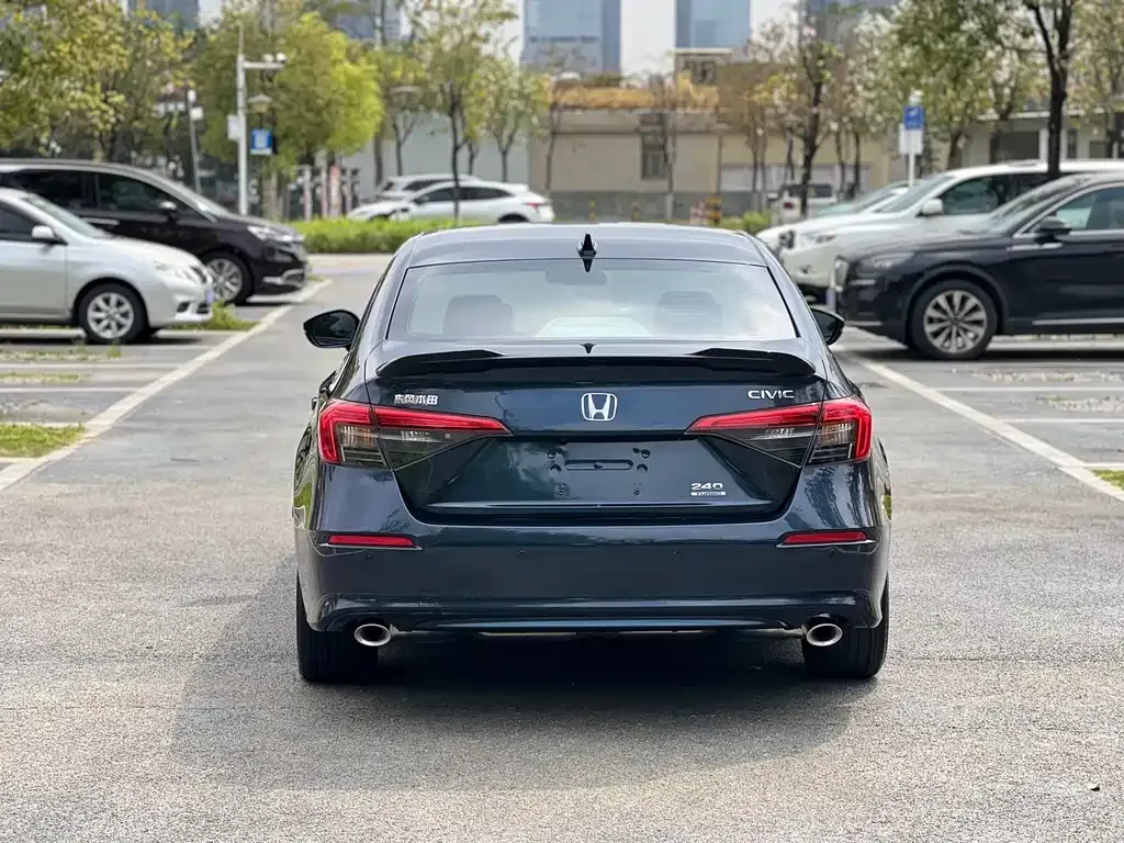 Honda Civic — фото 3