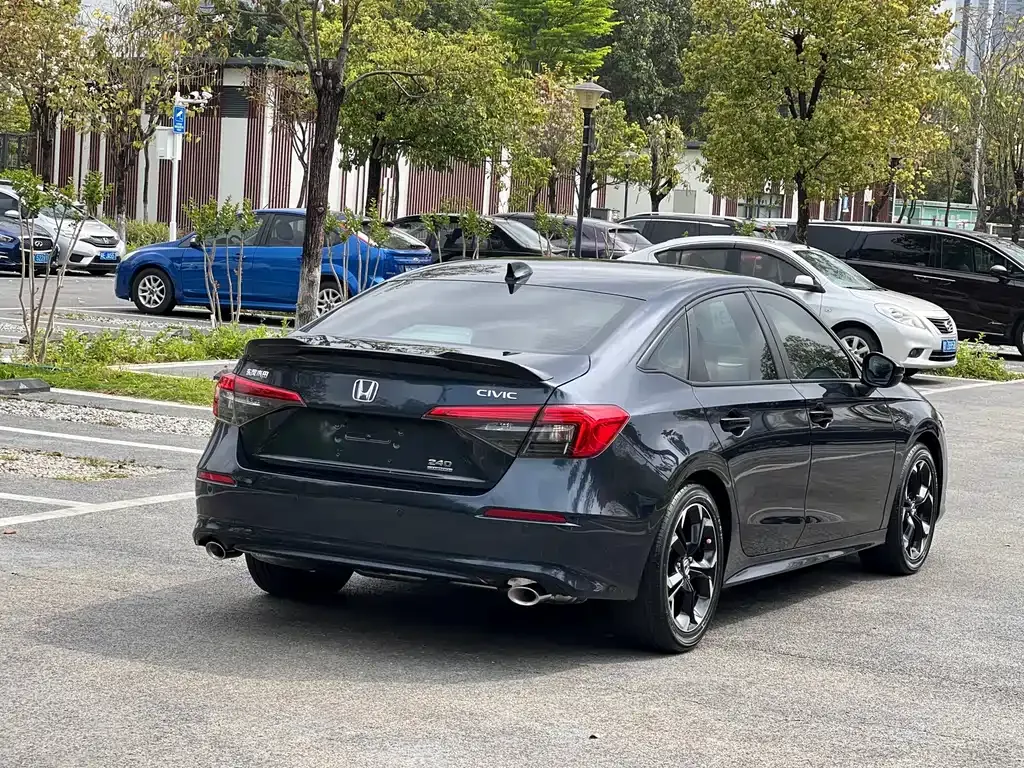 Honda Civic — фото 6