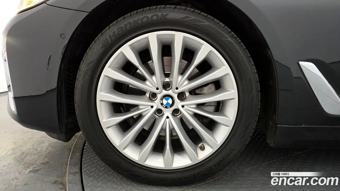 BMW 5-Series 2021 из KR, фото 5