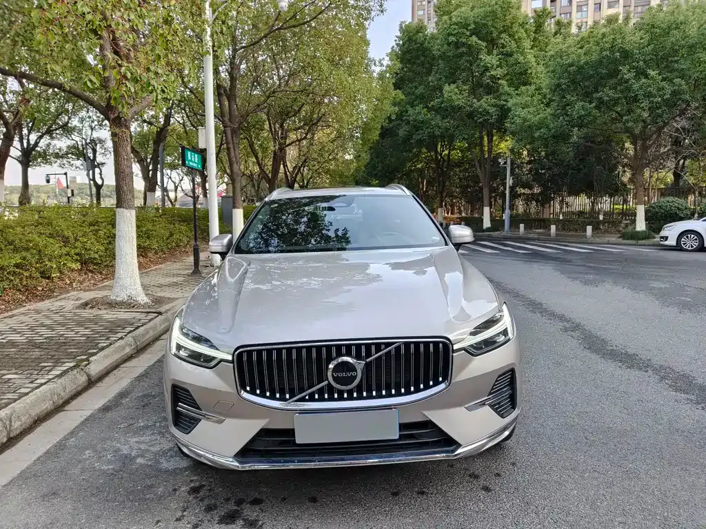 Volvo XC60 2025 из CN, фото 5