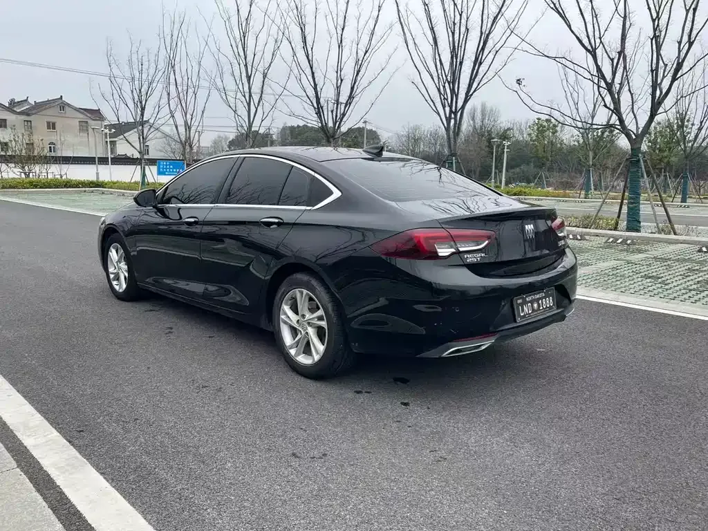 Buick Regal — фото 8