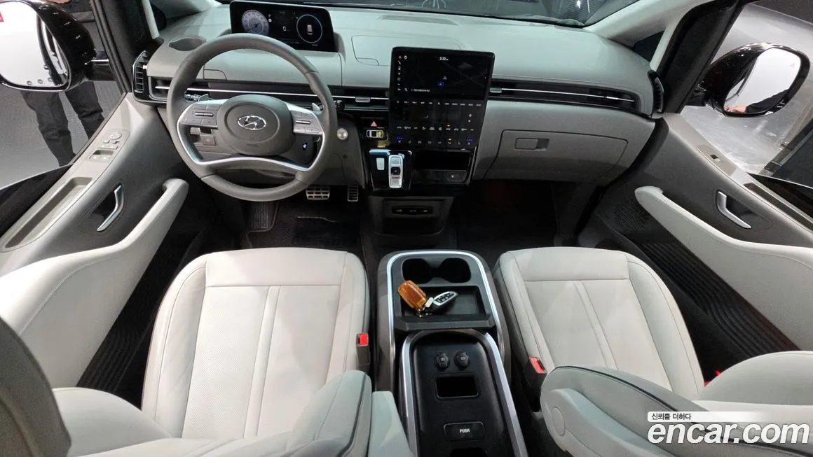 Hyundai Staria — фото 6