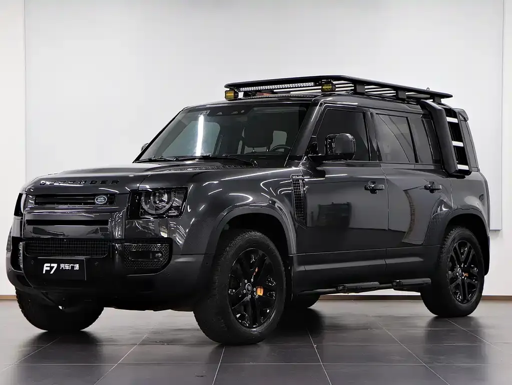 Land Rover Defender — фото 1