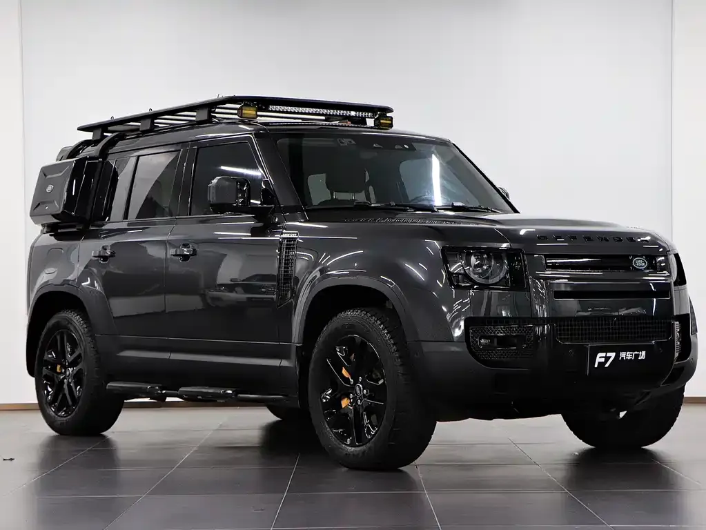 Land Rover Defender — фото 7