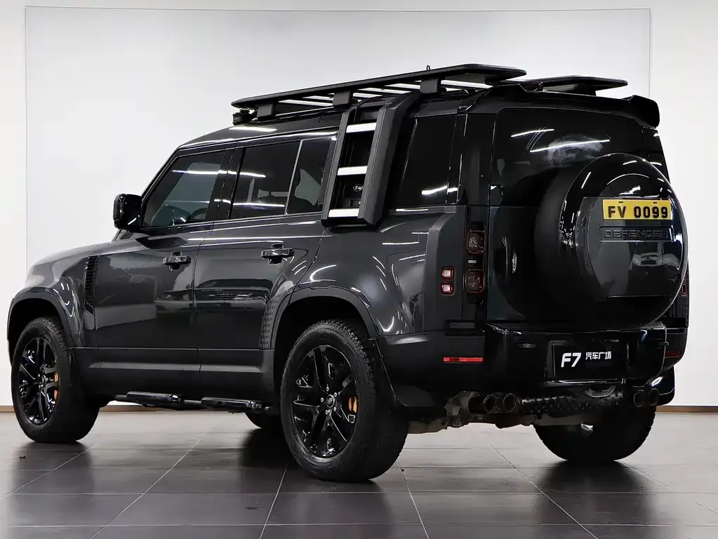 Land Rover Defender — фото 9