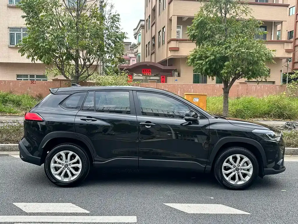 Toyota Frontlander 2024 из CN, фото 5