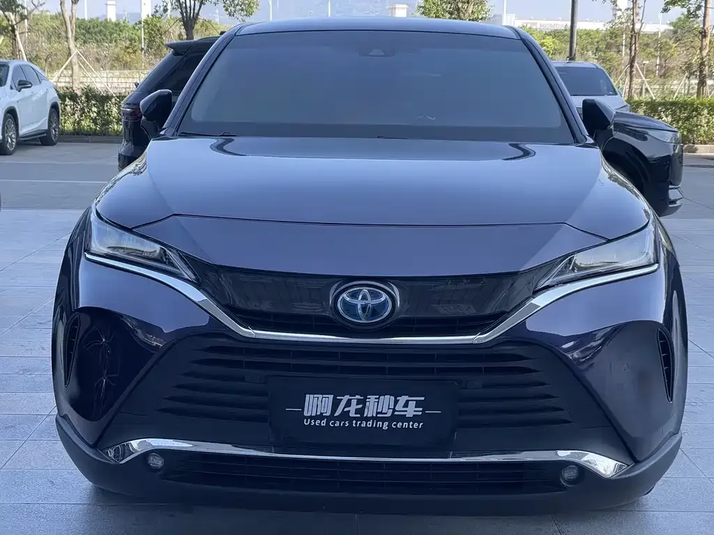 Toyota Harrier 2022 из CN, фото 3