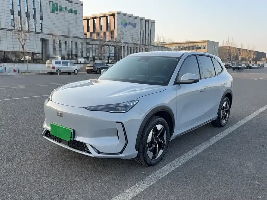 Geely Galaxy E5 — фото 1