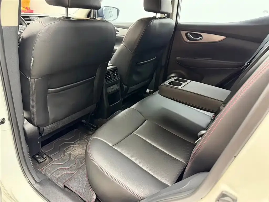 Nissan Qashqai 2022 из CN, фото 8