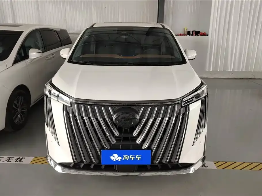 GAC Motor Trumpchi M8 — фото 8