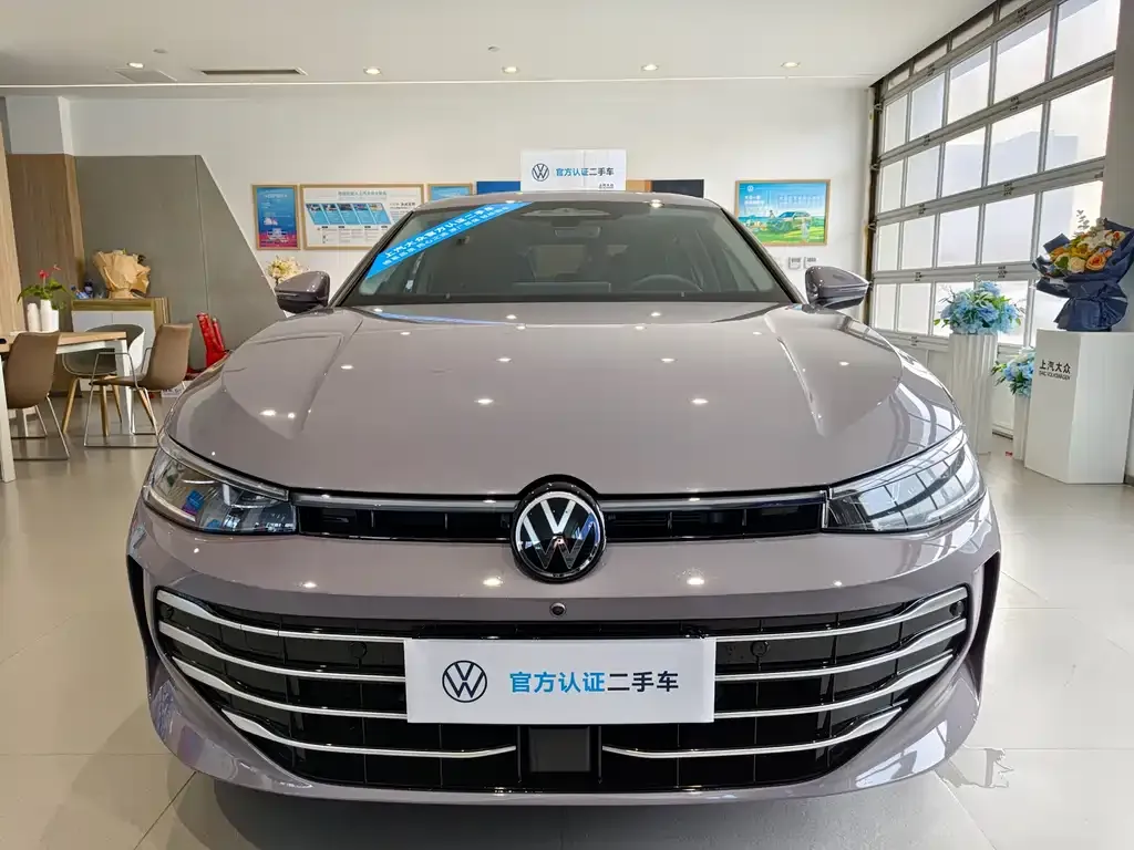 Volkswagen Passat — фото 5