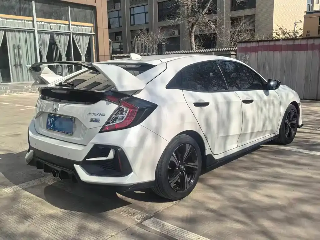Honda Civic — фото 7