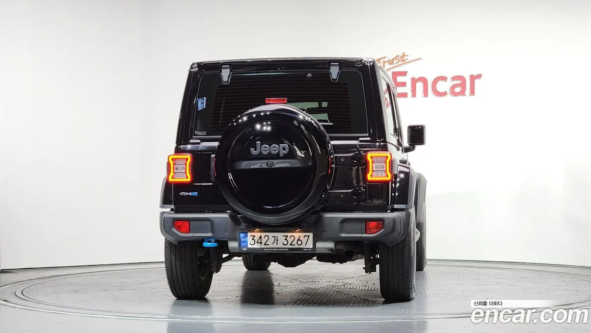 Jeep Wrangler 2022 из KR, фото 3