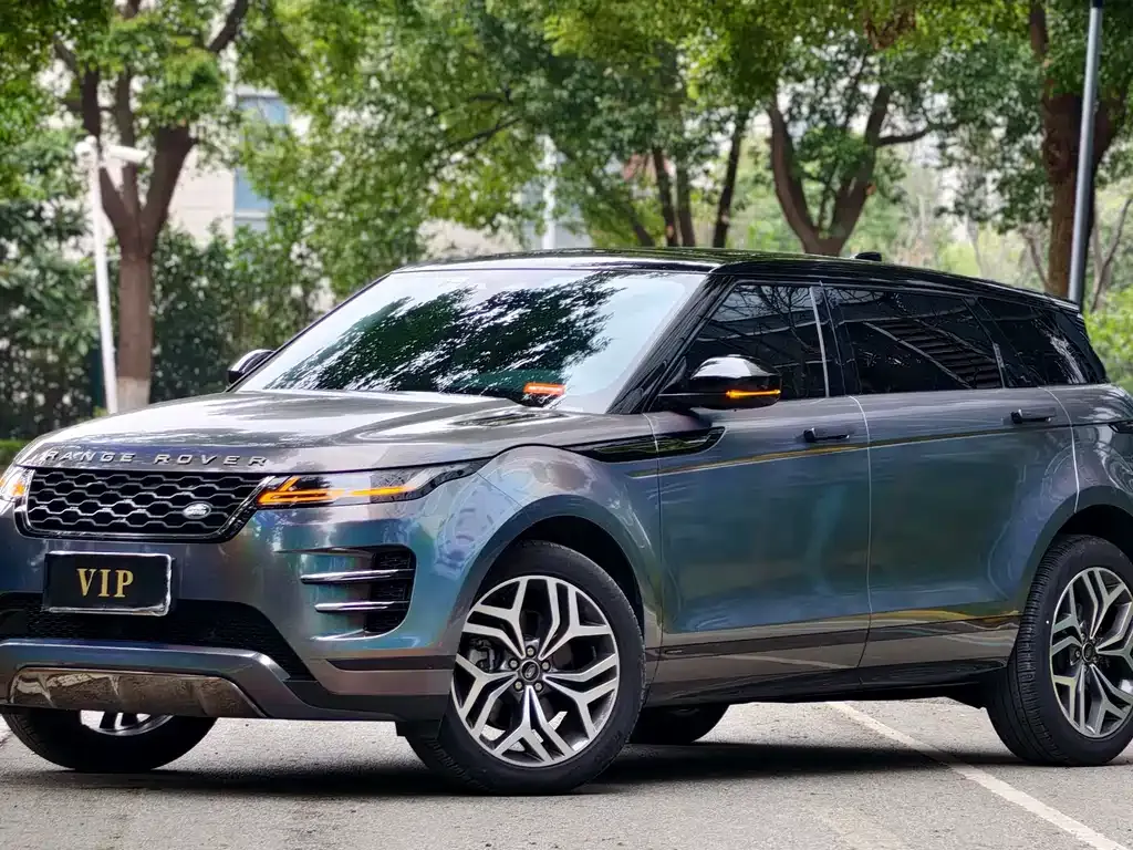 Land Rover Evoque — фото 1
