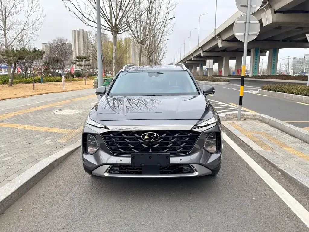 Hyundai Santa Fe 2023 из CN, фото 9