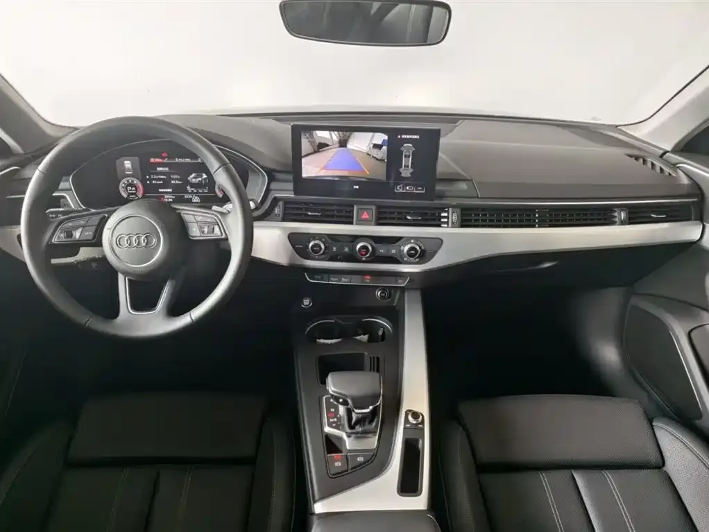 Audi A4L 2025 из CN, фото 2