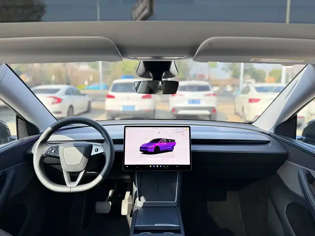 Tesla Model Y 2025 из CN, фото 2