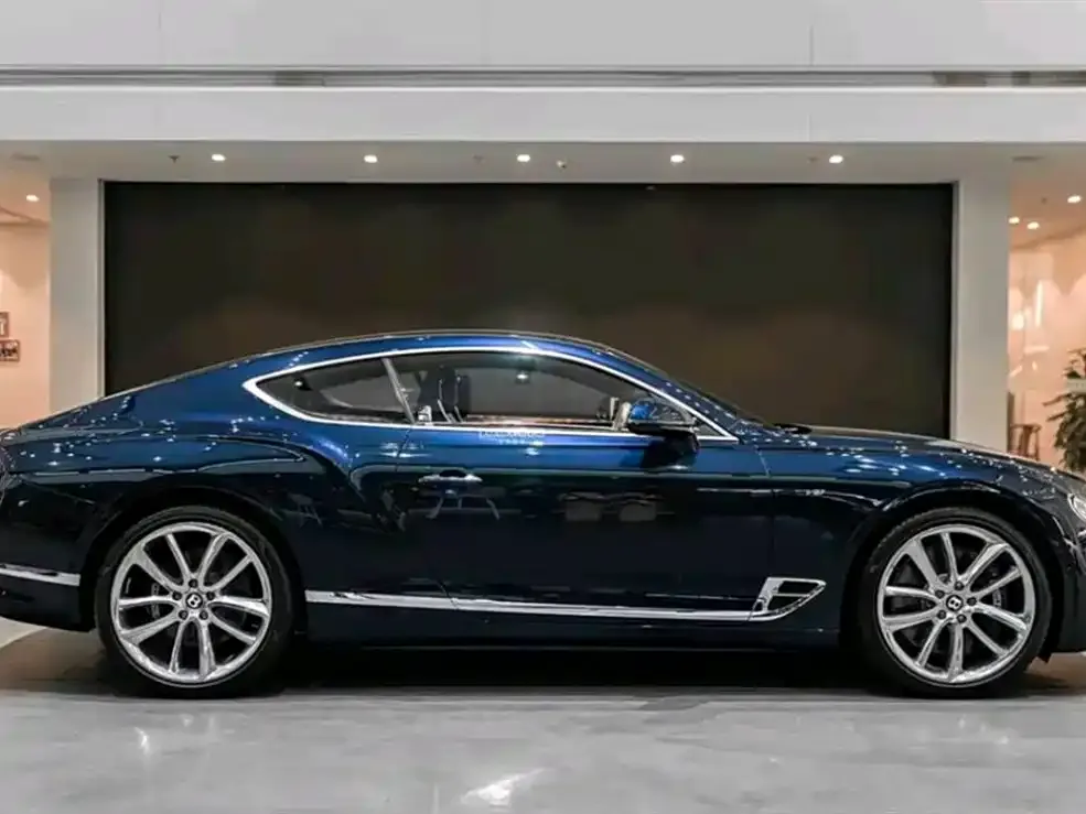 Bentley Continental — фото 6