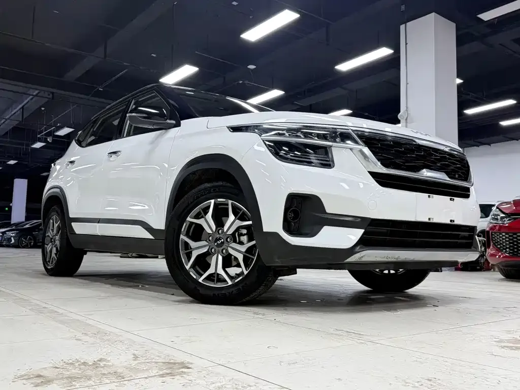 Kia KX3 2021 из CN, фото 10