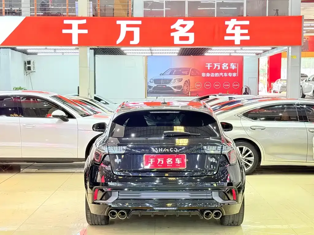 Lynk & Co 02 Hatchback — фото 4