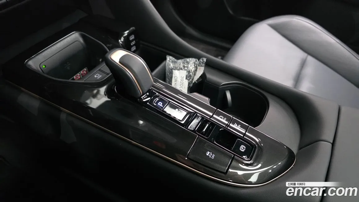 Toyota Crown 2025 из KR, фото 4