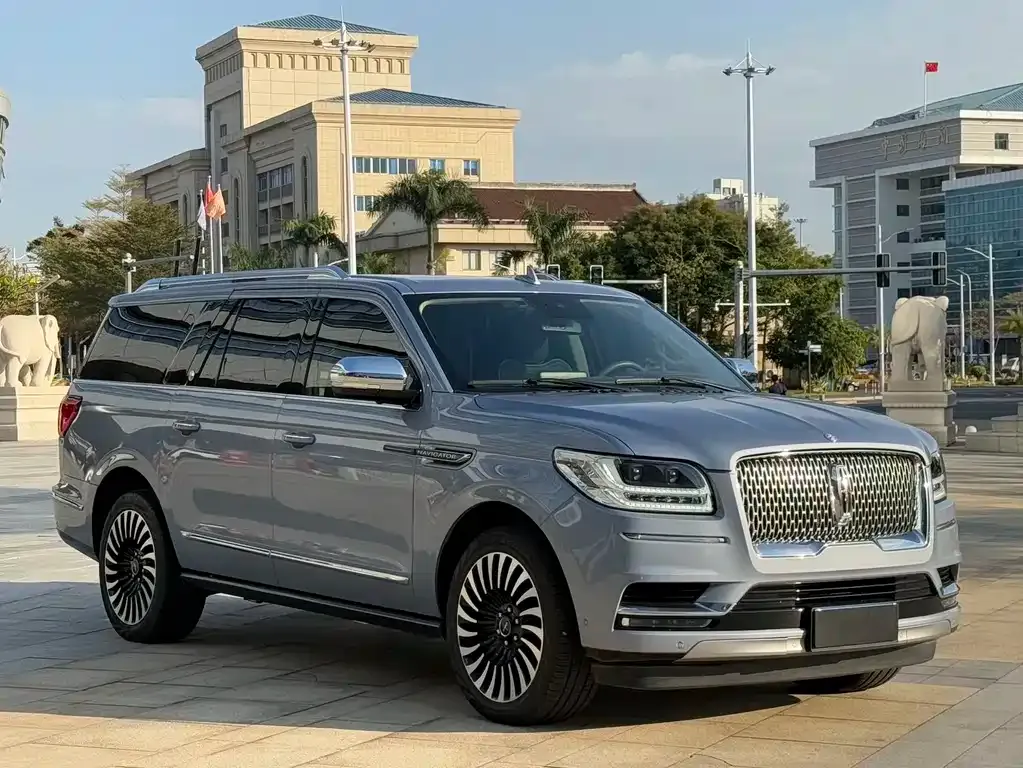 Lincoln Navigator — фото 4