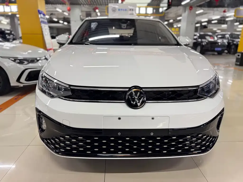 Volkswagen Lavida 2023 из CN, фото 9